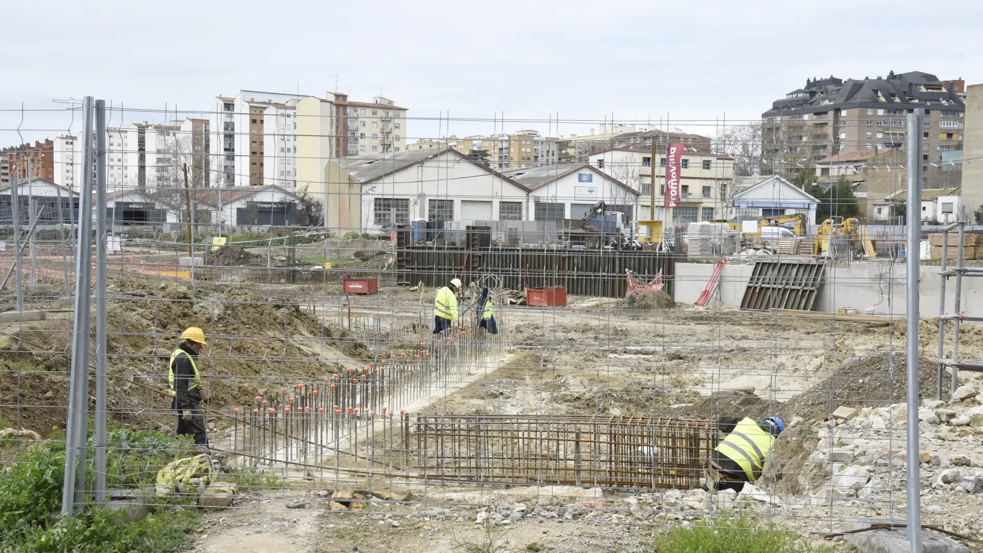 El polígono Harineras de Huesca ya tiene más de 250 viviendas en ...