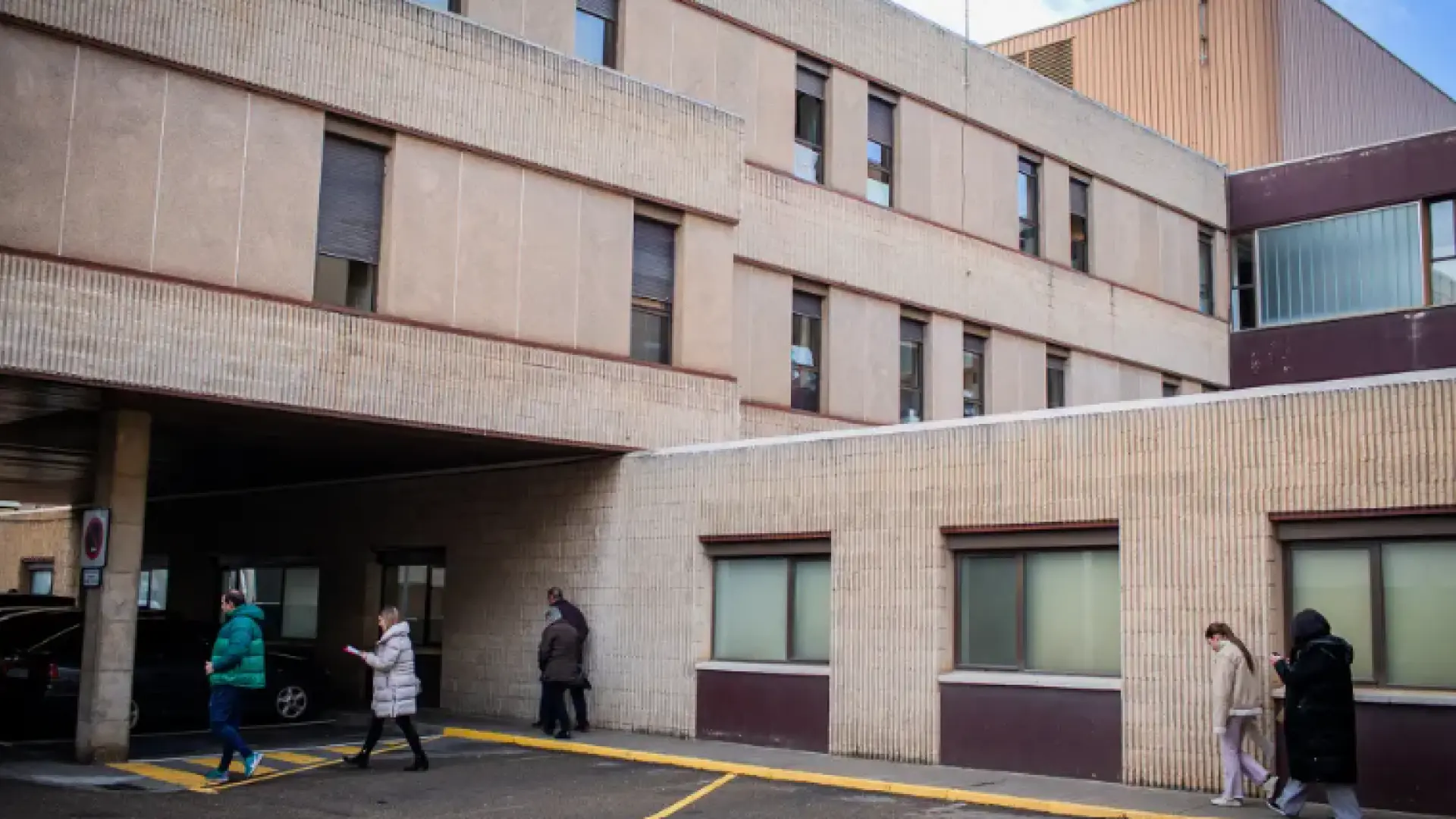 El salud recurre a la privada para cubrir dos plazas de traumatología en el hospital ernest lluch de calatayud