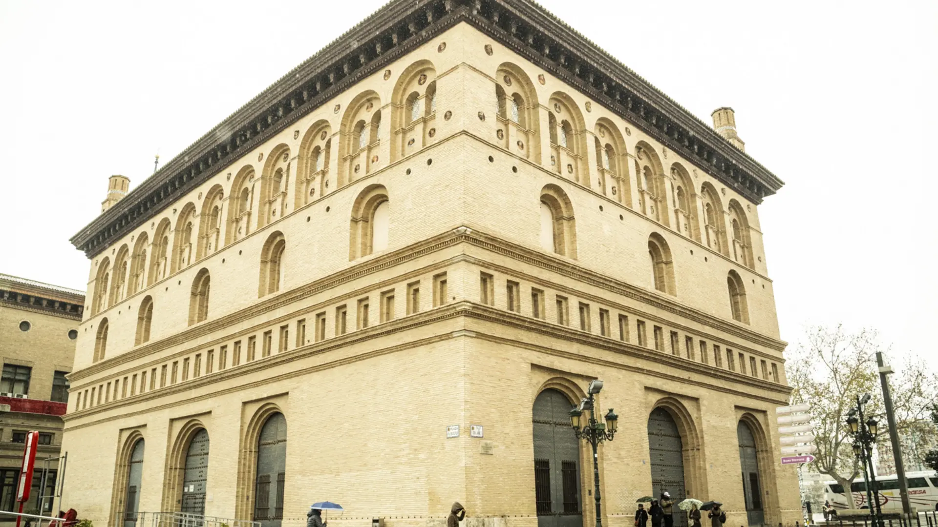 El psoe pedirá la retirada del proyecto de la lonja en el próximo pleno municipal de zaragoza