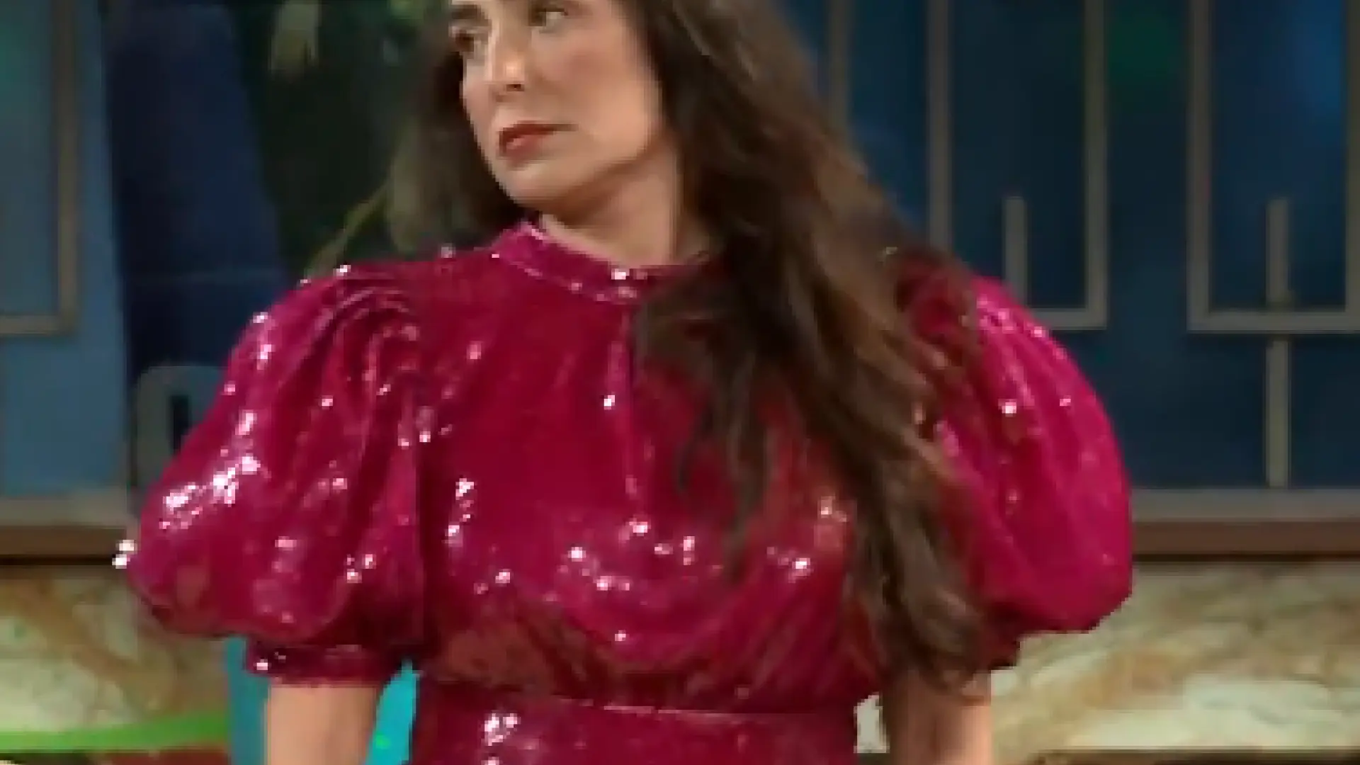 Candela peña denuncia ante broncano el machismo en el cine: