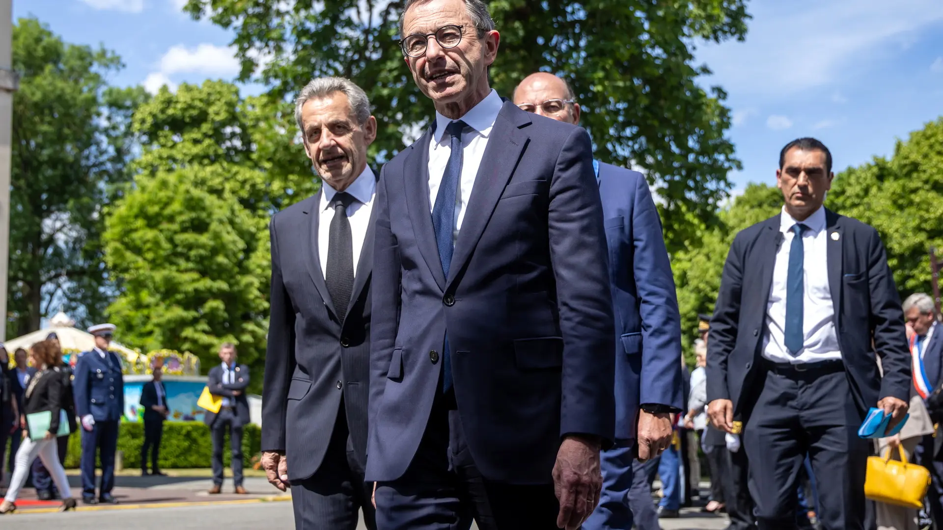 Un informe oficial francés alerta del peligroso ascenso de los hermanos musulmanes