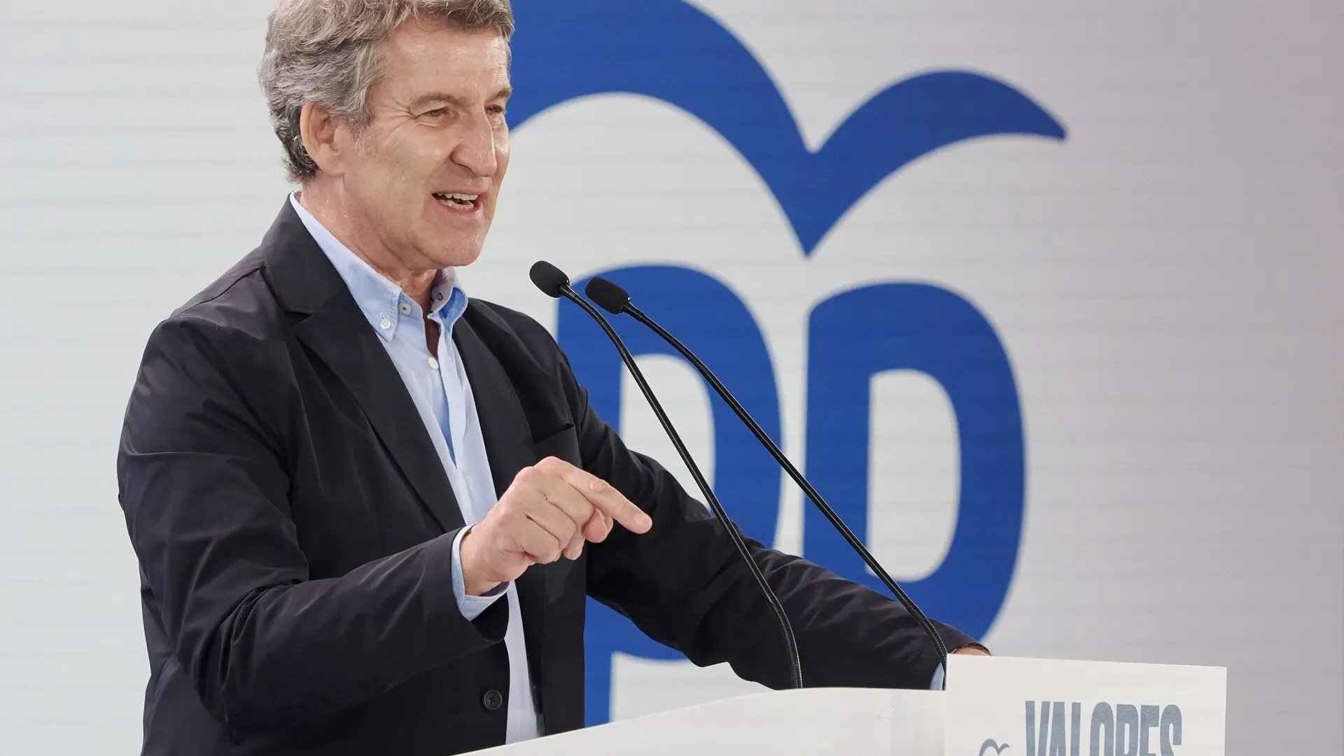 Feijóo engrasa la maquinaria ante el desgaste de sánchez y ambiciona 10 millones de votos