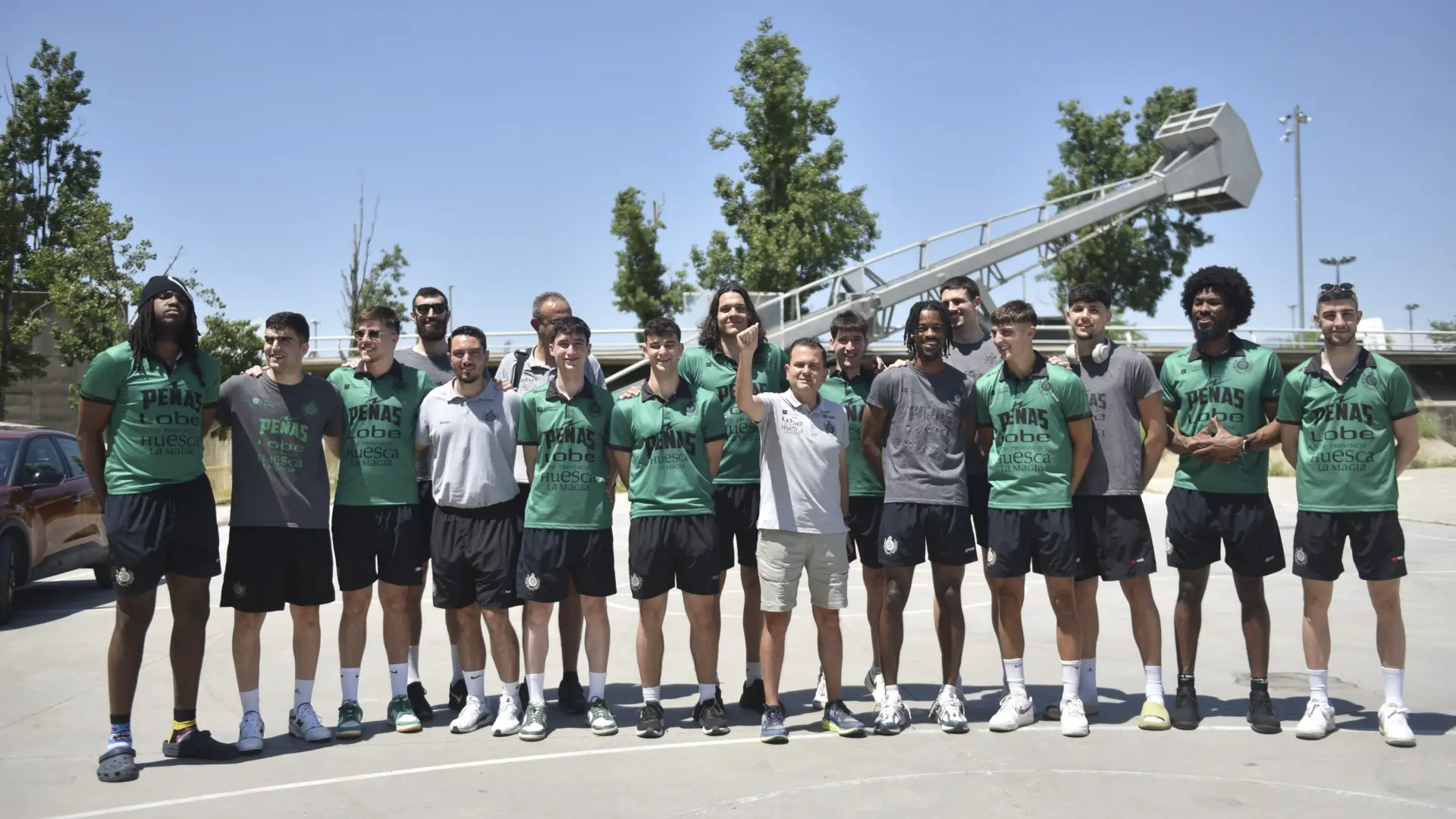 El ascenso espera al lobe huesca en palma