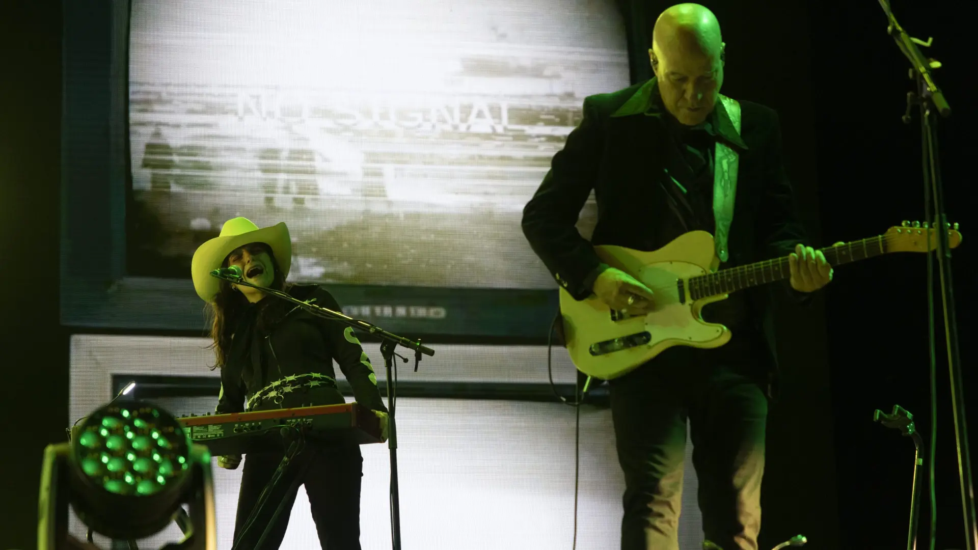 Bunbury anuncia un importante cambio en su gira con el huracán ambulante: 