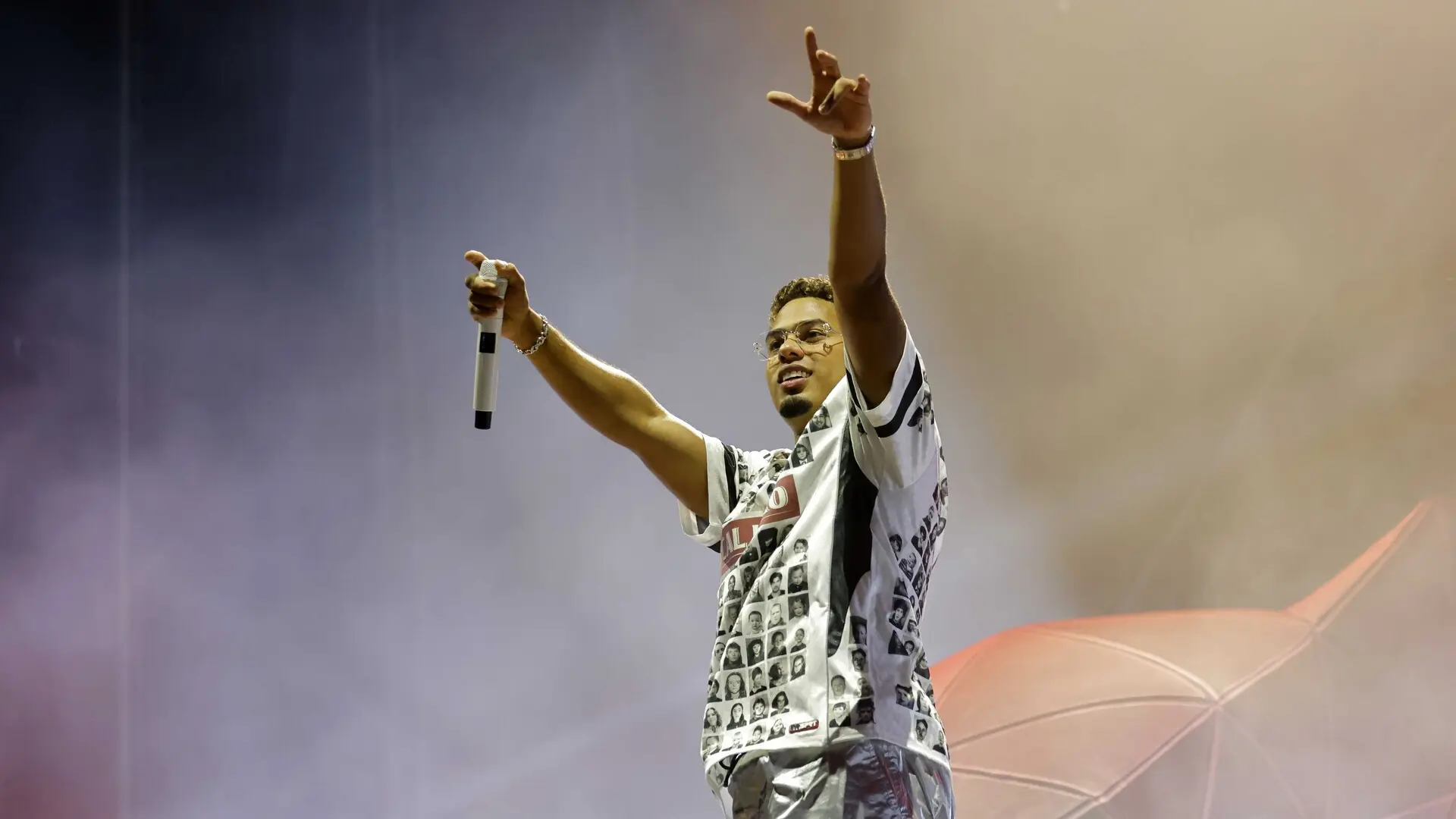 Myke towers trae a zaragoza fuego en el cuerpo y reguetón para 15. 500 personas