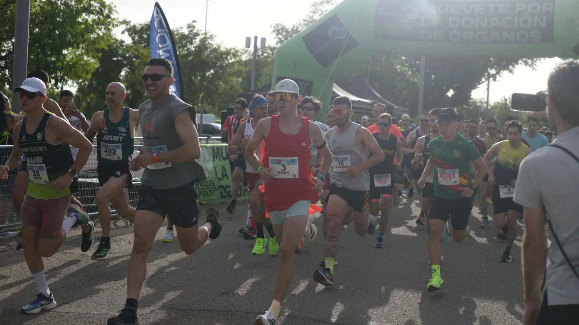 Más de 1. 000 personas participan en zaragoza en la carrera 'muévete por la donación de órganos'
