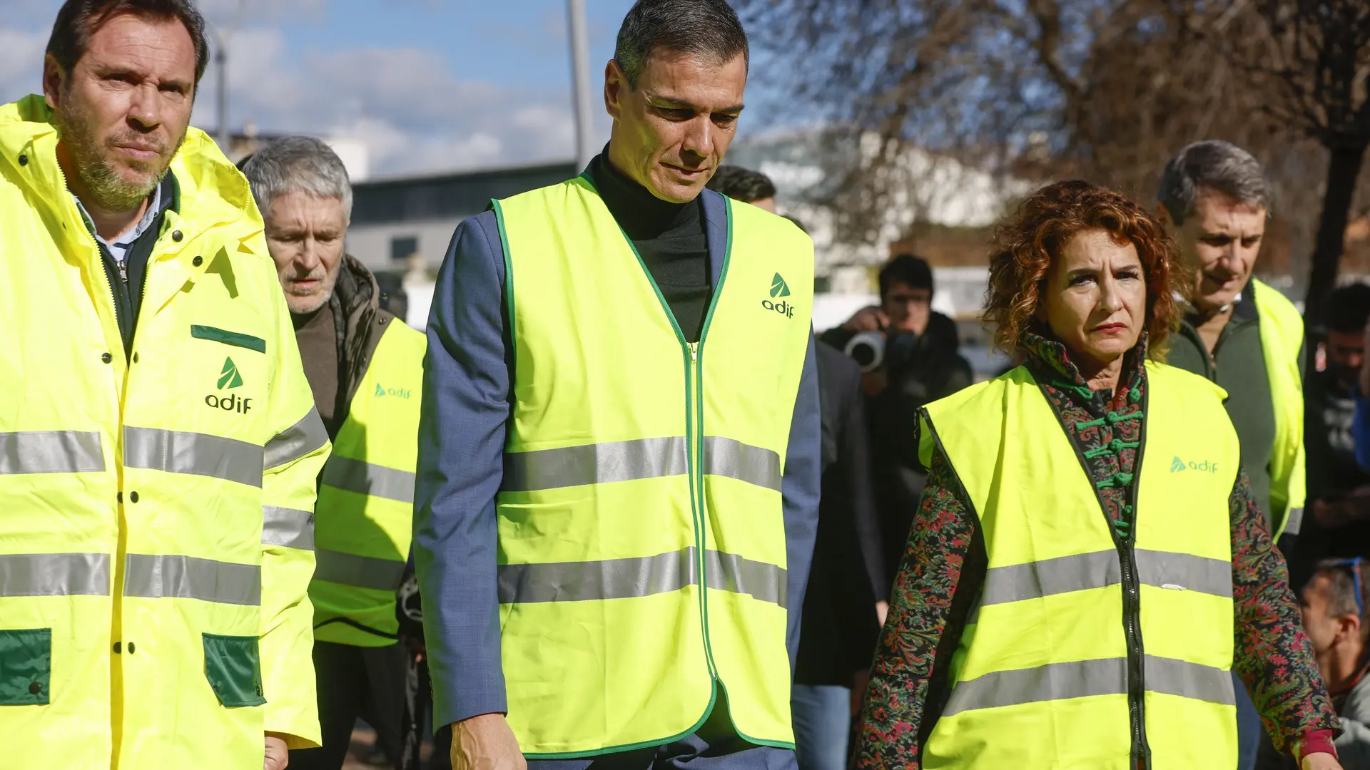 Óscar Puente niega vínculos entre el accidente de Adamuz y las inversiones  en la red ferroviaria