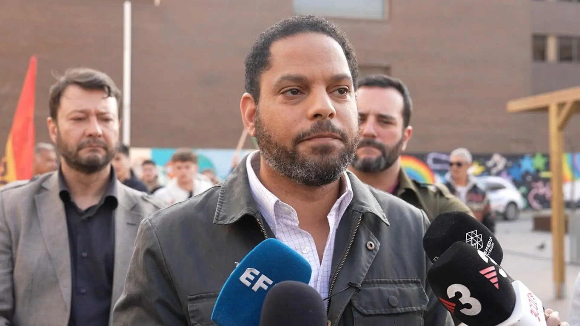 Vox emprenderá acciones legales tras los carteles contra Ignacio ...