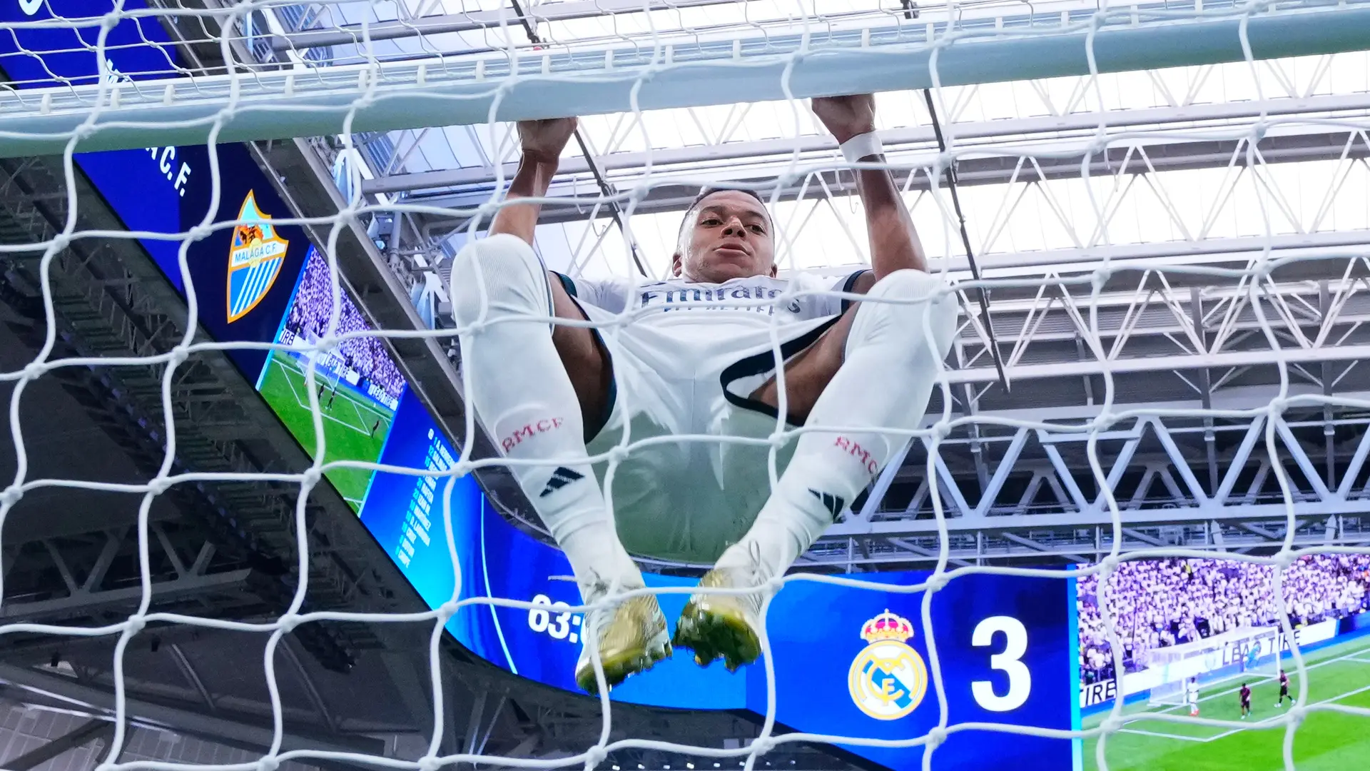 El Real Madrid pega fuerte ante el Málaga