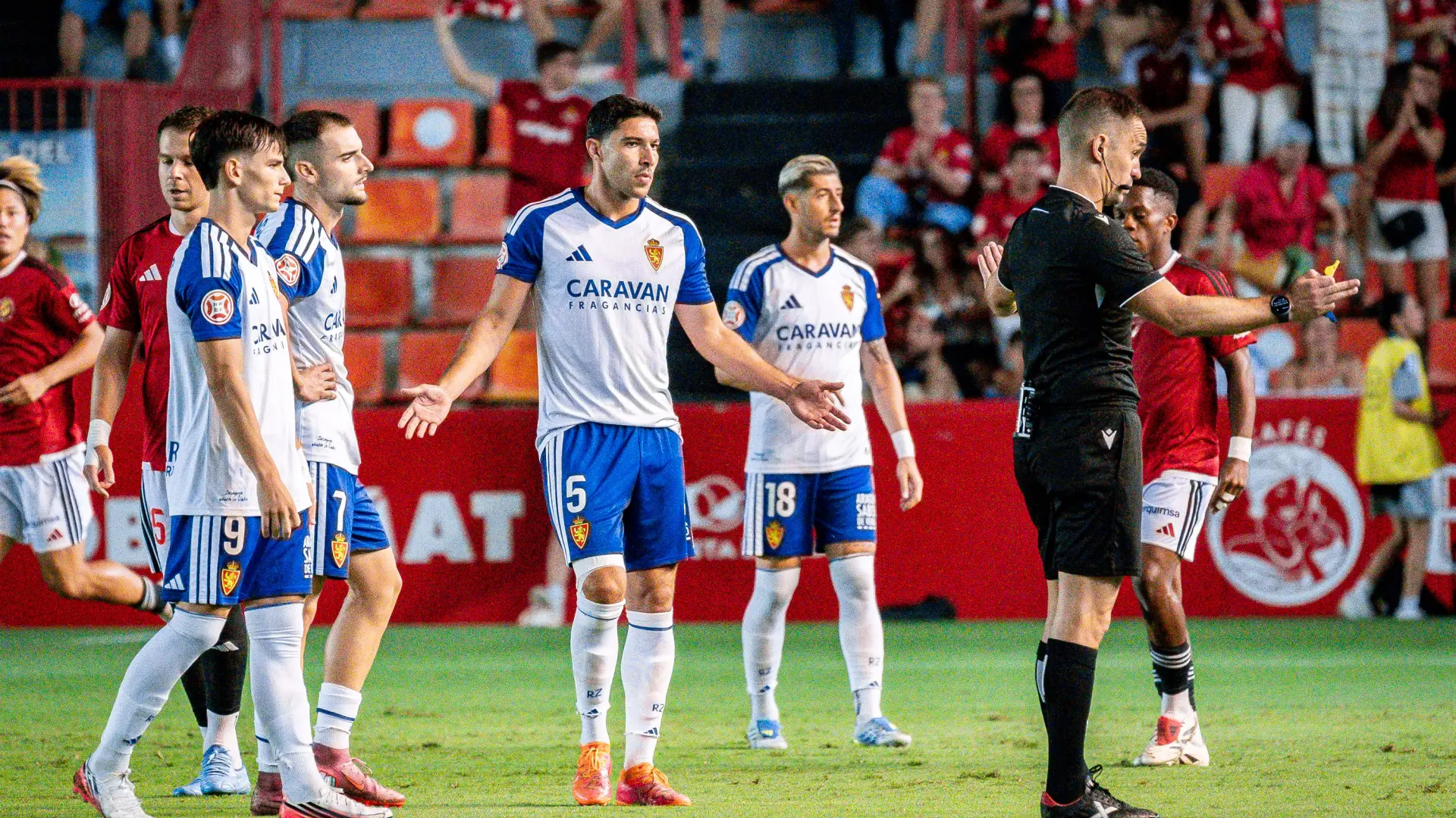 Así queda el Real Zaragoza en la clasificación: muy lejos de ser el inicio esperado