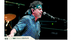 El músico Andrés Calamaro, durante un concierto el pasado junio en los Veranos de la Villa de Madrid.