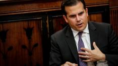 FILE PHOTO: Puerto Rico Governor Ricardo Rossello speaks during an interview in New York City, U.S., November 2, 2017. REUTERS/Brendan McDermid/File Photo [[[REUTERS VOCENTO]]] USA-PUERTORICO/