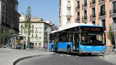 Un autobús de la Empresa Municipal de Transportes de Madrid (EMT).
