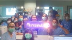 El equipo de Enfermería de la UCI polivalente del Hospital Miguel Servet de Zaragoza que atiende a pacientes con coronavirus.