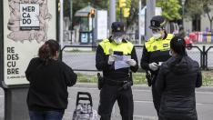 Multa a dos viandantes por ir juntas a comprar al supermercado en el estado de alarma.