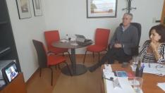 La directora general de Igualdad y Familia, Teresa Sevillano, y el comisionado del Gobierno de Aragón para la Infancia, Florencio García Madrigal.