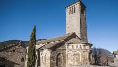 Iglesia de San Pedro de Lárrede