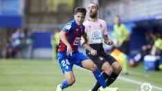 Álvaro Tejero, nuevo jugador del Real Zaragoza, en un partido con el Eibar.