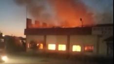 Captura de vídeo del incendio en un antiguo restaurante en Cariñena.