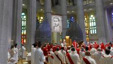 El cardenal Omella preside la ceremonia de beatificación de Joan Roig Diggle en la Sagrada Familia, el pasado sábado.