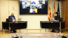 El presidente de las Cortes de Aragón, Javier Sada, acompañado por la secretaria primera de la Mesa, Itxaso Cabrera, ha abierto la sesión plenaria infantil
