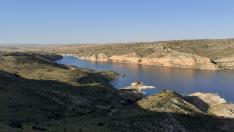 Vista del pantano de Moneva.