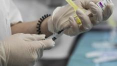 Vacunación con AstraZeneca en el centro de salud de la Bombarda en Zaragoza