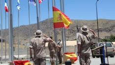 España arría su bandera en Kabul después de 19 años de misión en Afganistán