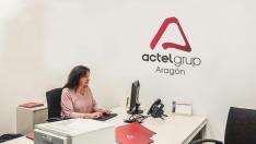 Yolanda Parrilla, directora de la sede que el grupo Actel ha abierto en Zaragoza.