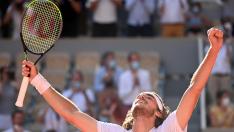 Stefanos Tsitsipas celebra su triunfo frente a Alexander Zverev