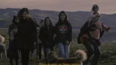 Una de las imágenes del vídeo de los niños y niñas de La Fueva.