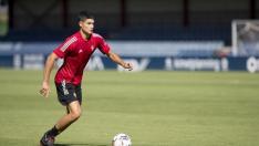 Jaume Grau, durante un entrenamiento con Osasuna.