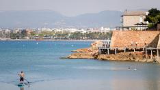 Una imagen de la playa de Capellans (Salou), por donde pasa la ruta de los miradores.