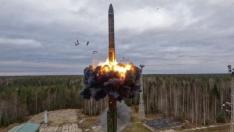 Imagen de archivo de un misil ruso en maniobras nucleares