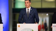 El presidente del Gobierno de España, Pedro Sánchez, comparece ante los medios de comunicación tras la celebración de la Cumbre Euromediterránea EU-MED9