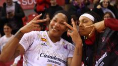 Gatling y Sutherland celebran el pase a cuartos de final de la Eurocup.