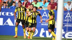 Simeone, Vada, Mollejo y Fuentes celebran el primer gol del argentino en Ponferrada, en la jornada 5, el día en el que más tiempo tuvo ventaja el Real Zaragoza jugando como visitante.