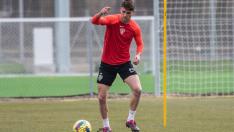 Javi Martínez, durante el entrenamiento de este jueves.