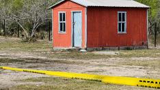 Los estadounidenses fueron encontrados en una cabaña de madera en un páramo perdido de Tamaulipas