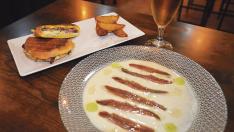 Campero de pastrami y anchoas con ajoblanco y amaretto, en este bar de la calle de Fueros de Aragón.