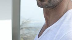 William Levy, como el conde de Montecristo, en un fotograma de la serie.