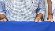 El alcalde Fernando Torres, Edgar Abarca, Mantenedor de las fiestas y Lorena Espierrez, concejal de fiestas, con la pañoleta de las fiestas.