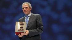 César Alierta recibe el Premio a la Excelencia Empresarial en Aragón 2012