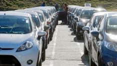 Vehículos para la venta en una planta de Ford.