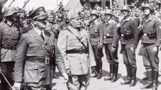Hitler y Mussolini en un desfile de la Segunda Guerra Mundial.