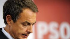 Zapatero, en su comparecencia ante los medios para reconocer la derrota del PSOE