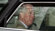 El Príncipe Carlos de Inglaterra se desplazó al hospital para visitar a su padre