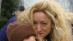 Teresa Ibáñez y su hijo Luca, de seis años.