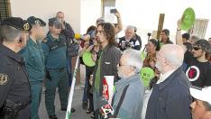 Imagen del escrache a Santiago Lanzuela en Cella