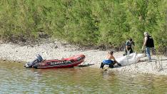 La Guardia Civil rescata dos cadáveres del Ebro en el tramo entre La Cartuja y Pastriz